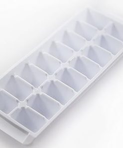 Easy Release White Ice Cube Tray Pack of 4 for 64 Cubes 2